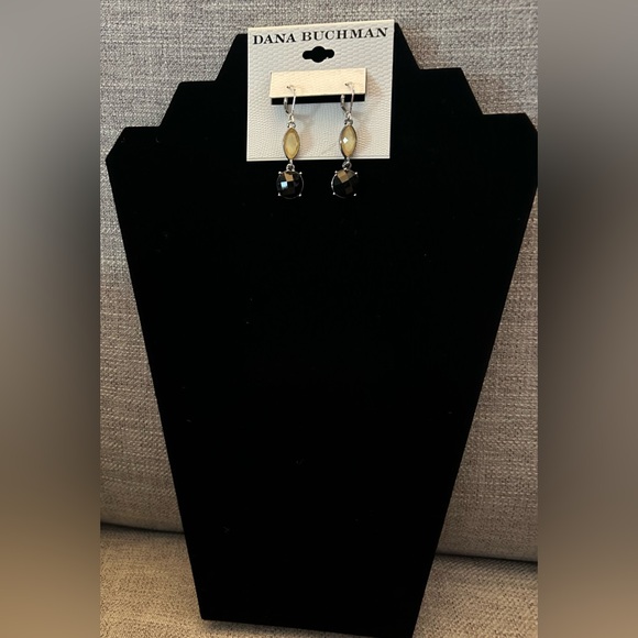 NWT Dana Buchman, silver dangle earrings with black and beige stones - Picture 3 of 5